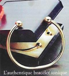 Où comment un bracelet magique peut guérir tous les maux